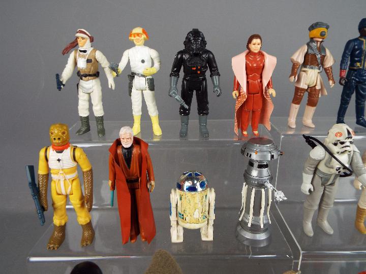 Star Wars, Kenner, Hasbro, LFL, CPG - An empire of 30 loose vintage Star Wars figures. - Image 4 of 5
