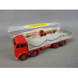 Dinky Toys - A boxed Dinky Toys #905 Foden Flat Truck (2nd Type) with Chains.