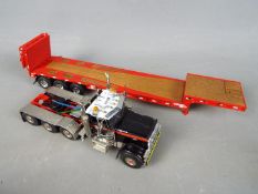 TWH Collectibles - A boxed 1:50 scale diecast Mammoet Peterbilt Truck with Low Loader by TWH