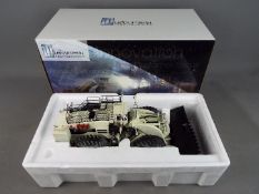 TWH Collectibles - A boxed 1:50 scale TWH Collectibles TWH082Le Tourneau L-1850 Loader.