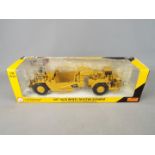 Norscot - A boxed 1:50 scale diecast Norscot #55175 Caterpillar 657G Wheel Tractor Scraper.