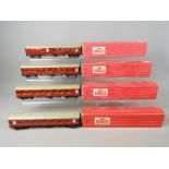 Hornby Dublo - Four boxed Hornby Dublo passenger Coaches.