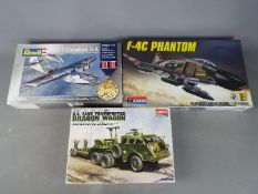 Plastic model kits - a collection of good quality plastic model kits to include an Academy US