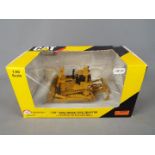 Norscot - A boxed 1:50 scale diecast Norscot #55158 Caterpillar D10T Track Type Tractor.