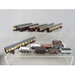 Graham Farish, Peco, Trix, - An unboxed N Gauge Graham Farish Class 47 diesel locomotive Op.