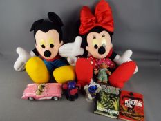Disney - A Mattel / Arcotoys talking Mickey and Minnie Mouse, approximately 60 cm (h),
