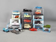 Oxford Diecast - 11 boxed mainly 1:43 scale and a small quantity of unboxed diecast model vehicles