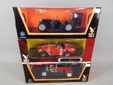 Road Signatures Collection - three diecast 1:18 scale models, 1947 MG TC Midget,