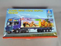 Italeri Scania model kit with cool fruits trailer Scale 1:24 model kit No 799.