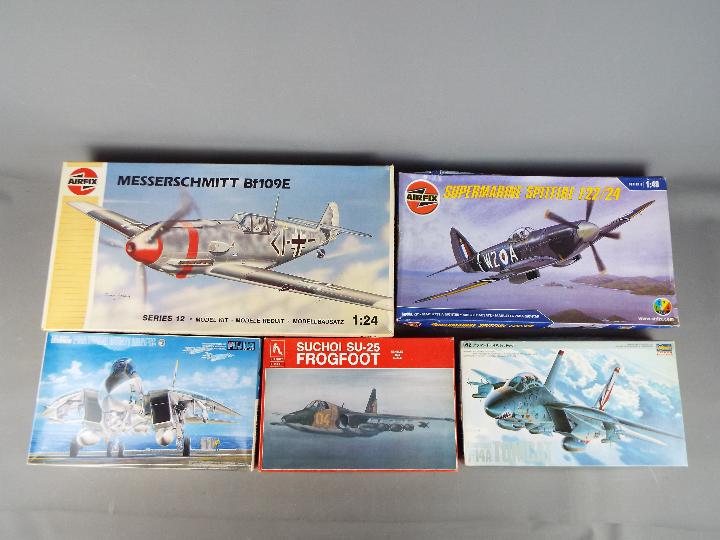 Airfix, Hasegawa, Fujimi, Hobby Craft - Five boxed plastic model aircraft kits in various scales.