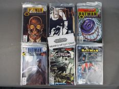 DC Comics - A collection of approximately 200 Batman themed modern comics by DC Comics.