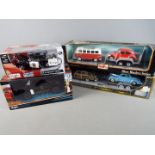 Maisto - various 1:24 and 1:26 diecast models comprising 2 x twin-car packs 'Show Haulers series'