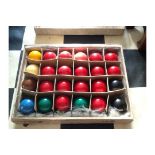 VINTAGE SNOOKER BALLS SET 24