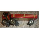 TOYS - VINTAGE METTOY TINPLATE CLOCKWORK LORRY