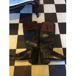VINTAGE BLACK & TAN LEATHER HORSE RIDING BOOTS SIZE 9 APROX