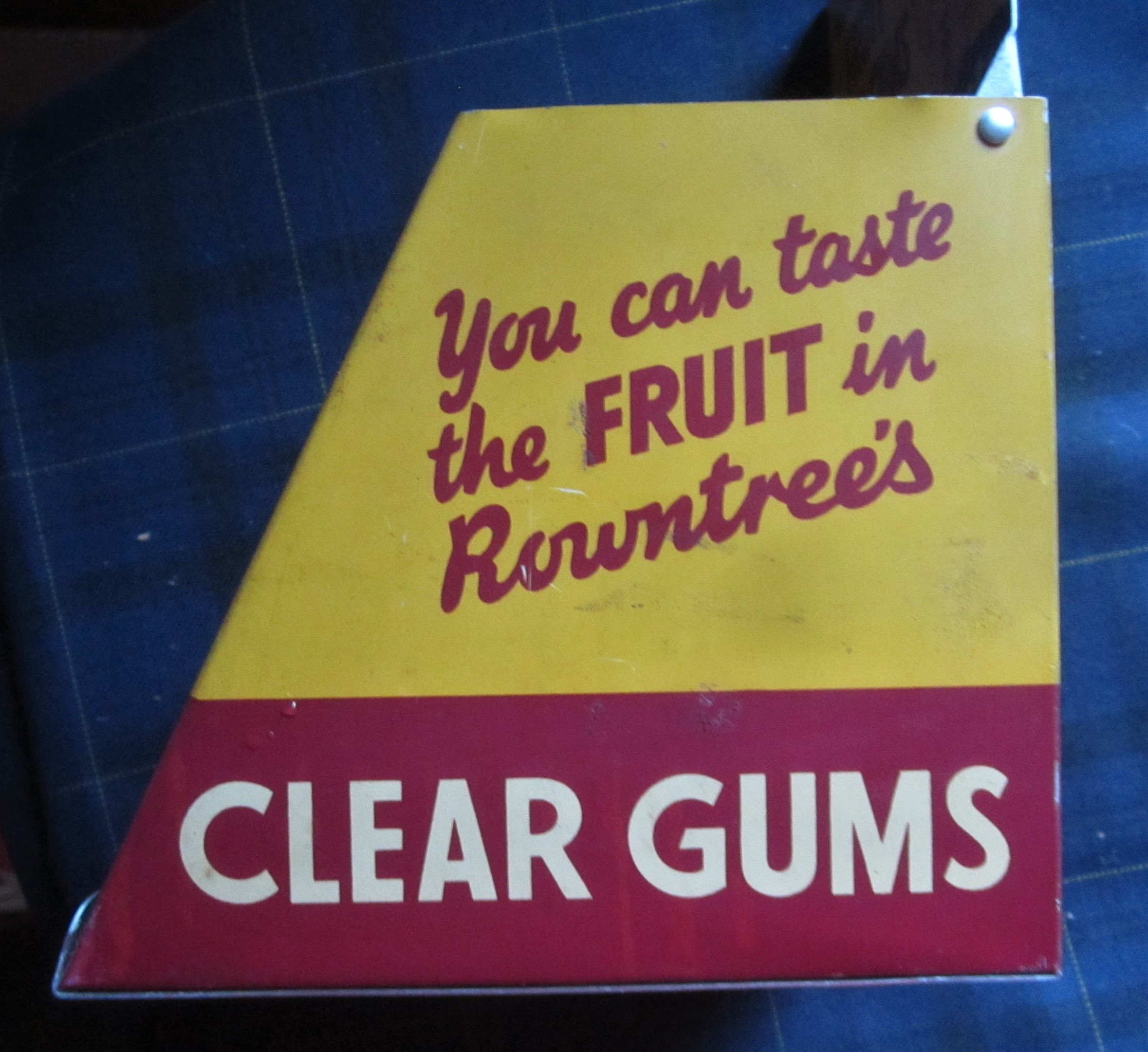 ORIGINAL VINTAGE ROWNTREE'S FRUIT CLEAR GUMS TIN DISPLAY - Image 5 of 11