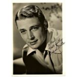 FILM STAR - MICHAEL NORTH HAND SIGNED PHOTOGRAPH