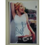 MADONNA SIGNED PHOTOGRAPH