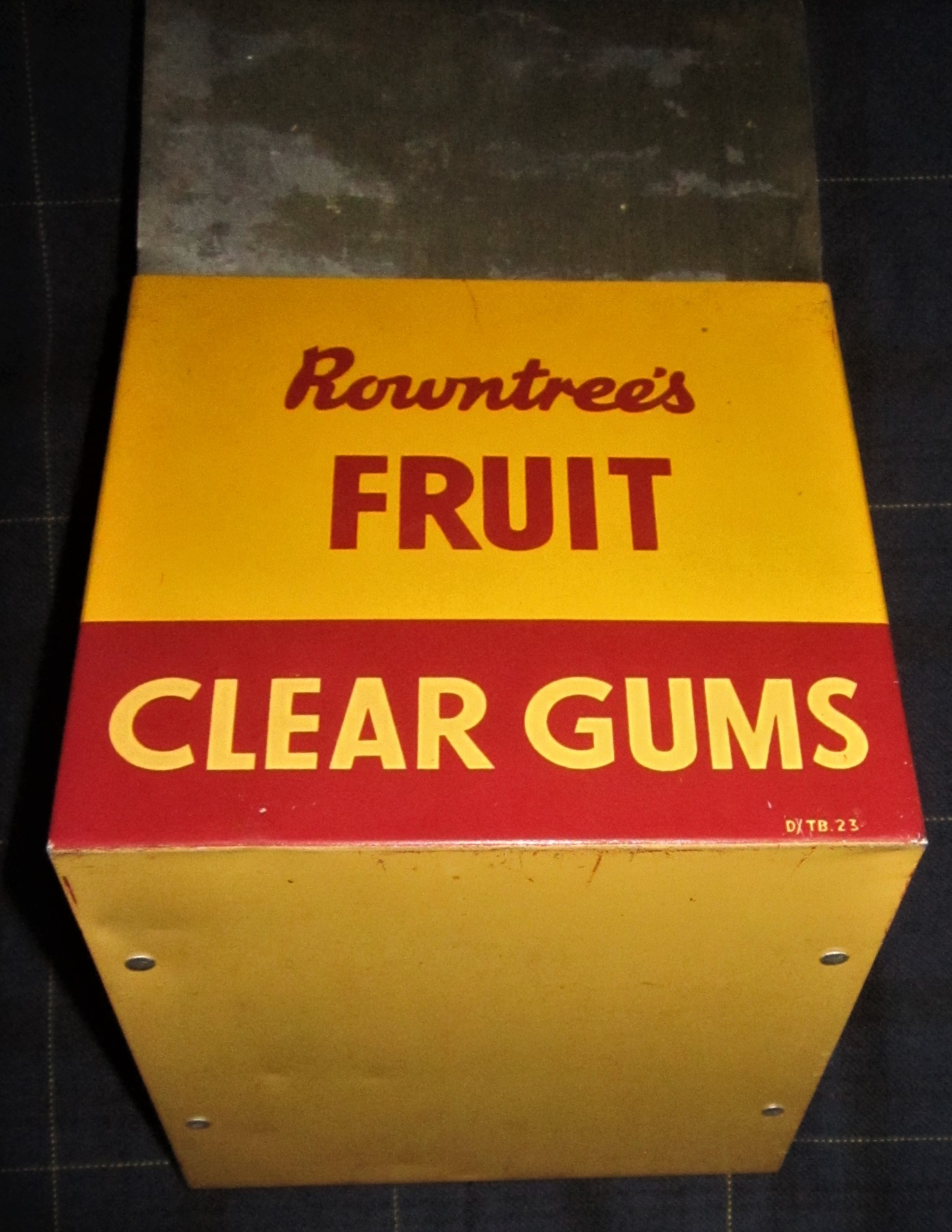 ORIGINAL VINTAGE ROWNTREE'S FRUIT CLEAR GUMS TIN DISPLAY - Image 2 of 11