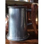 20th CENTURY ANTLER HANDLE PEWTER TANKARD MANCS DOGS SHOW