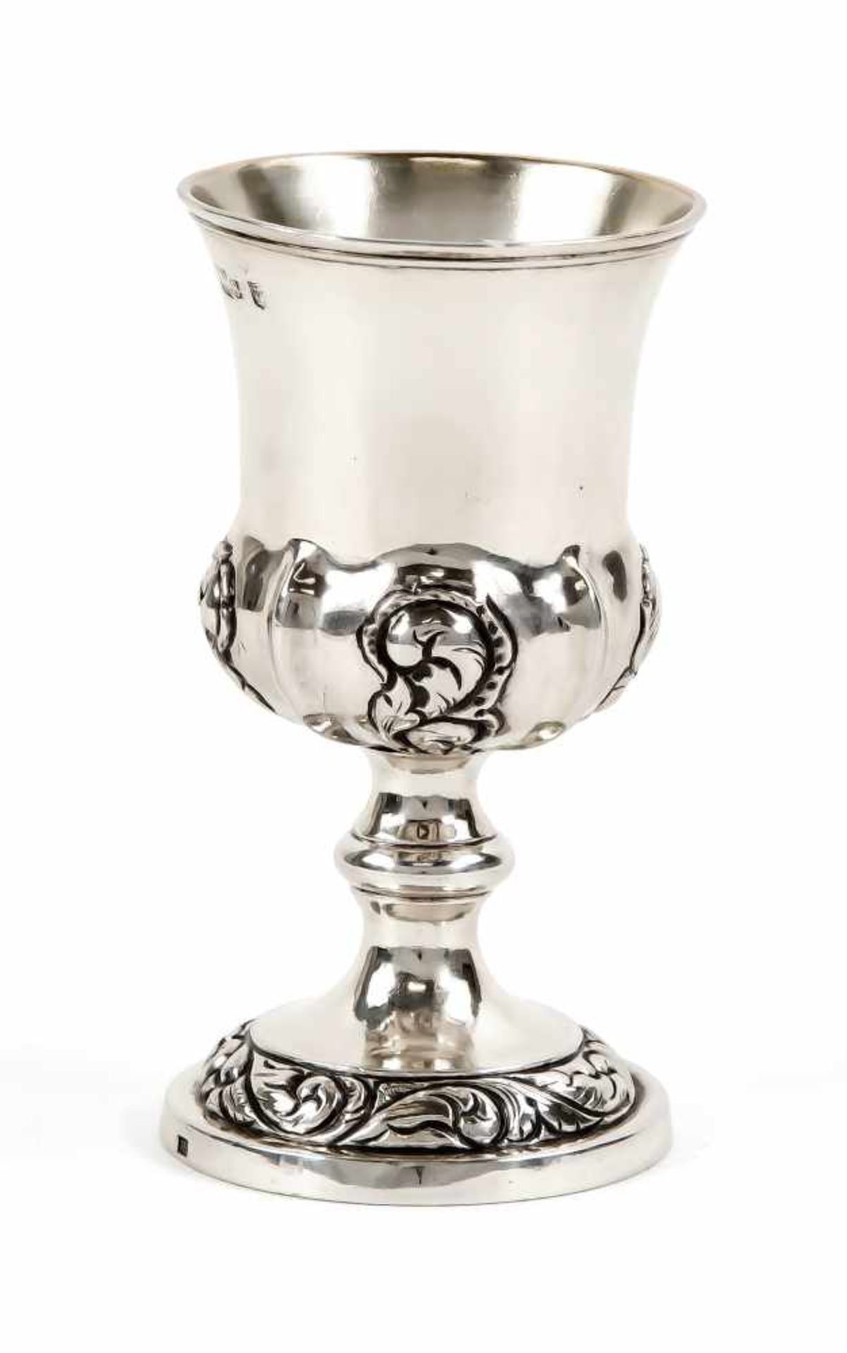 Kleiner Pokal. Russland, dat. 1848. Silber. Runder, gewölbter Fuß, Schaft mit Nodus,ausgestellte
