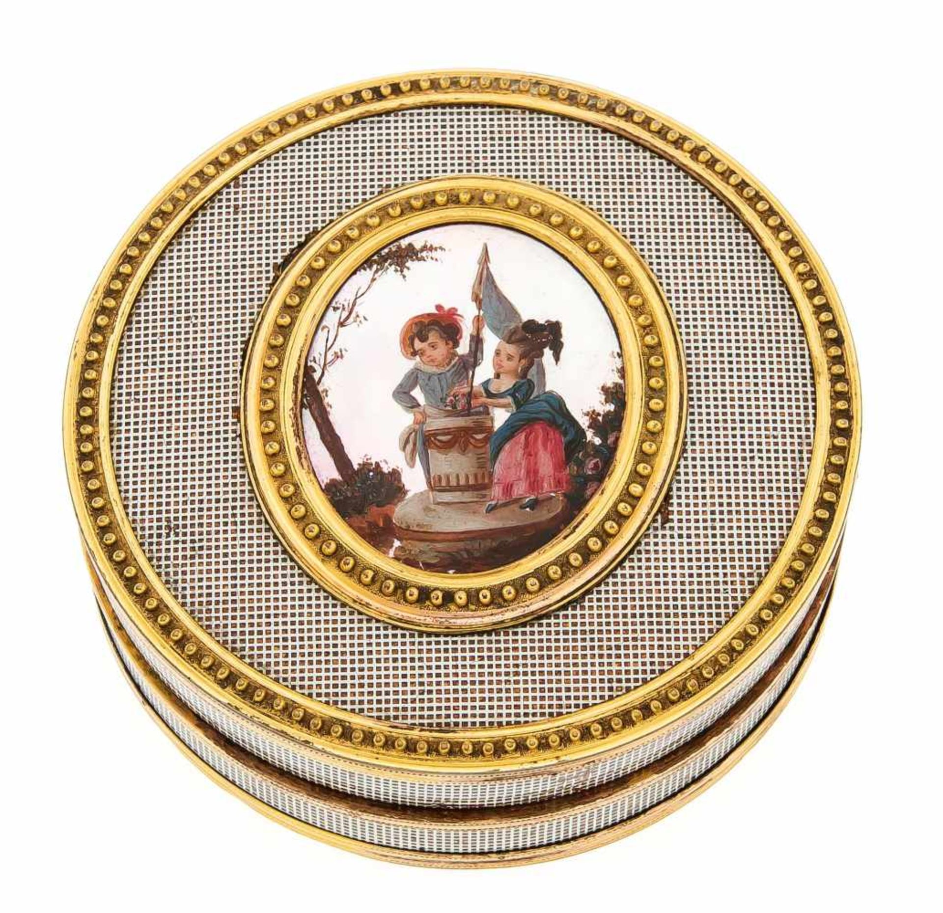 Runde Deckeldose, Frankreich um 1780. Schildpatt, vergoldete Metallmotierung mit Perlband,