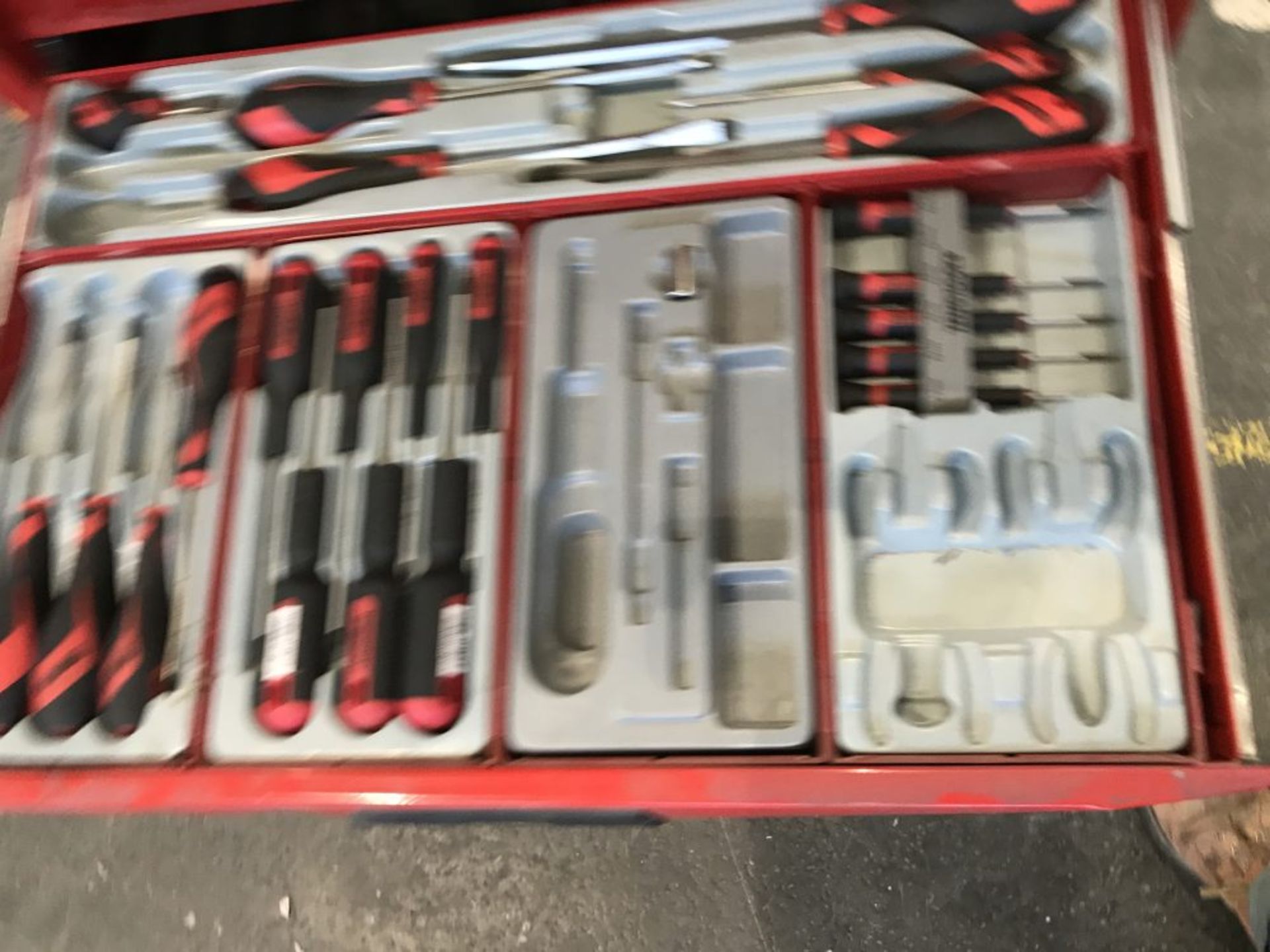 A Teng Tools mobile tool cabinet with additional casters, some tools missing - Image 9 of 17