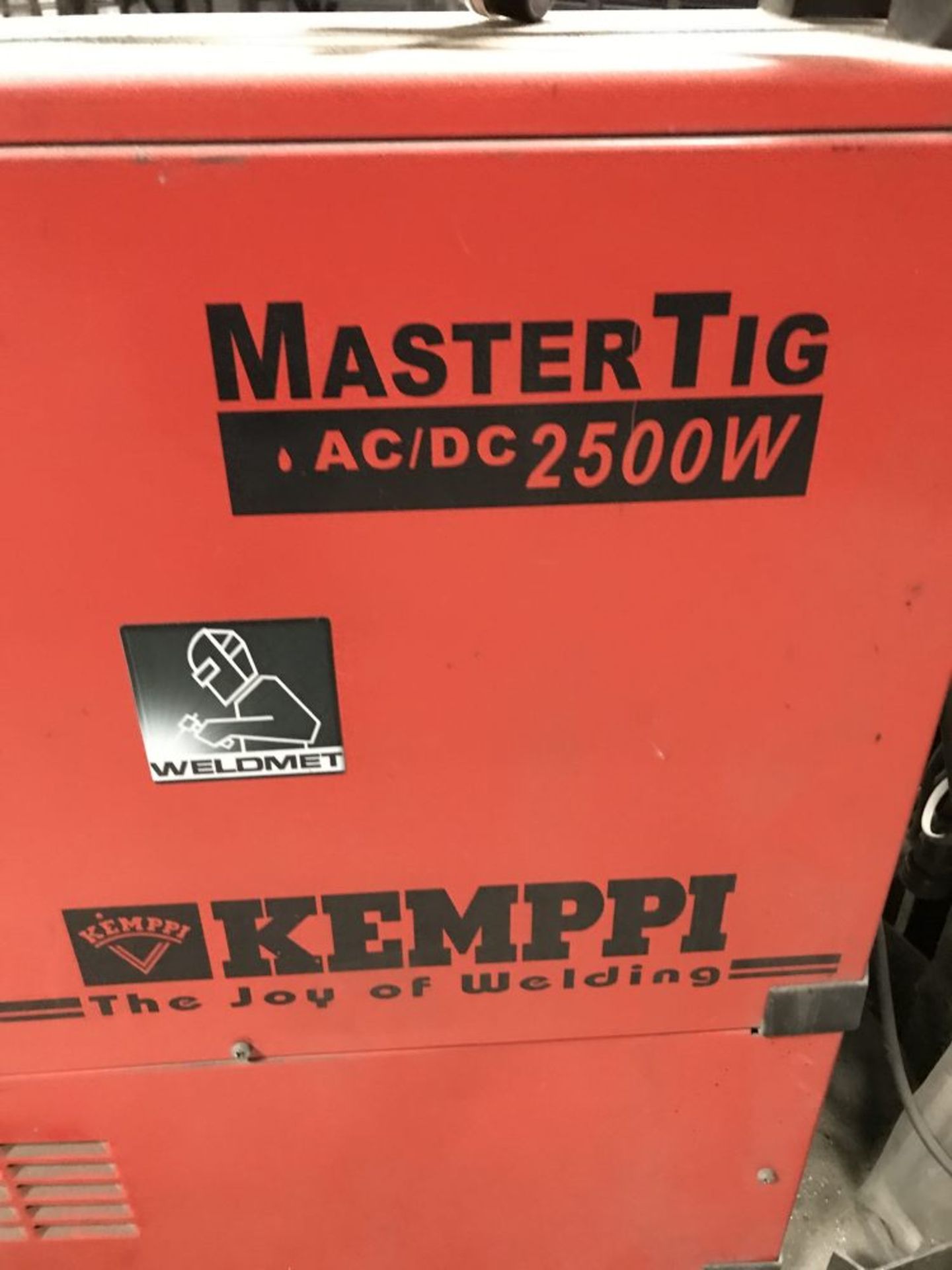 Kempi MasterTig AC/DC 2500W tig welding set with regulator, torch, hose and trolley - Image 2 of 5