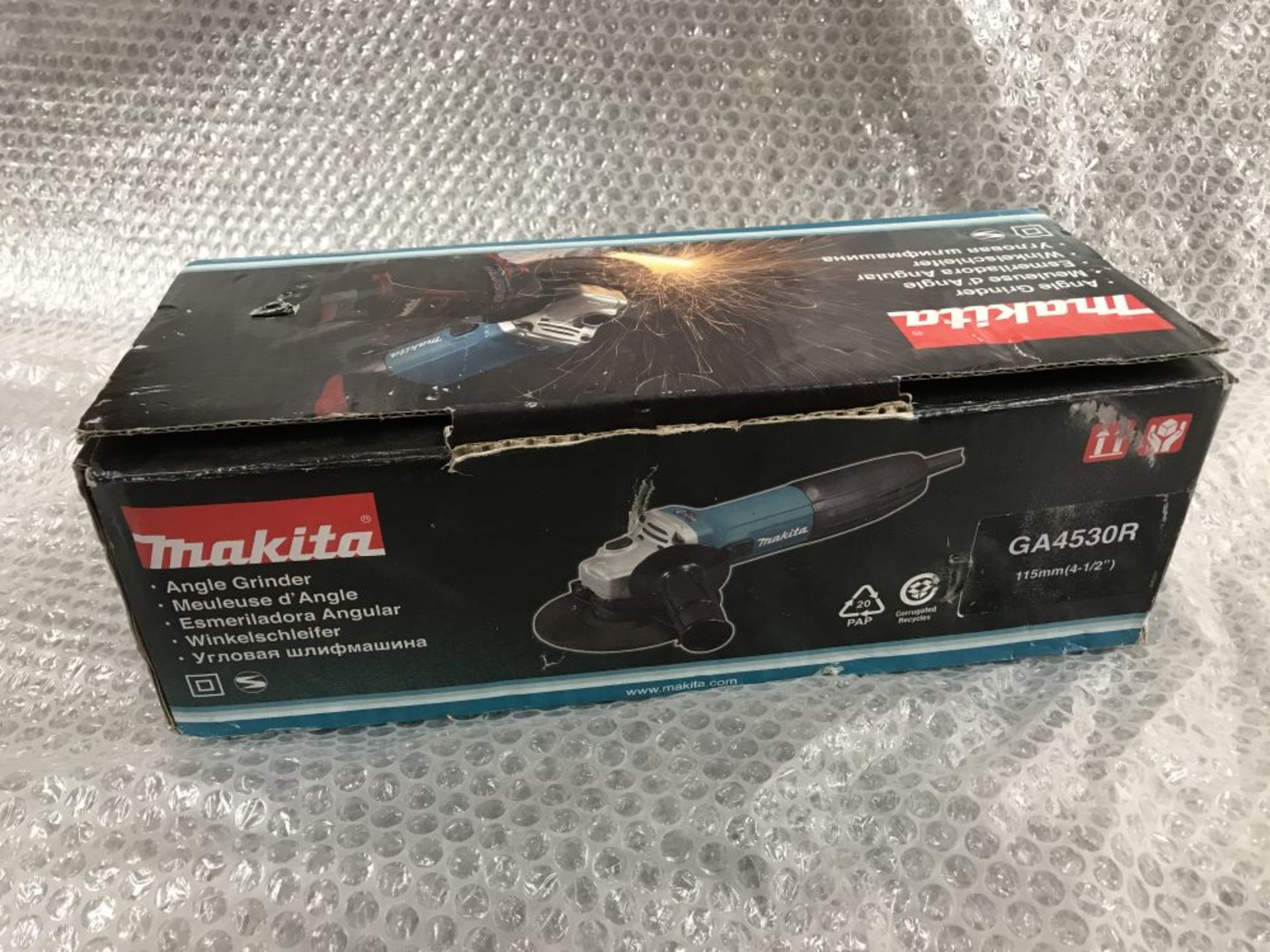 Makita GA 4530R 4.5" angle grinder, 240V boxed 3 other 4.5" angle grinders - Image 2 of 2