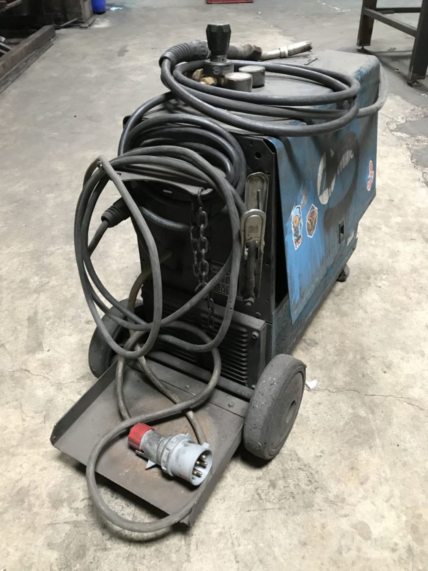 Miller Compactblu 243 welding set with regulator, torch, hose and trolley - Image 5 of 5