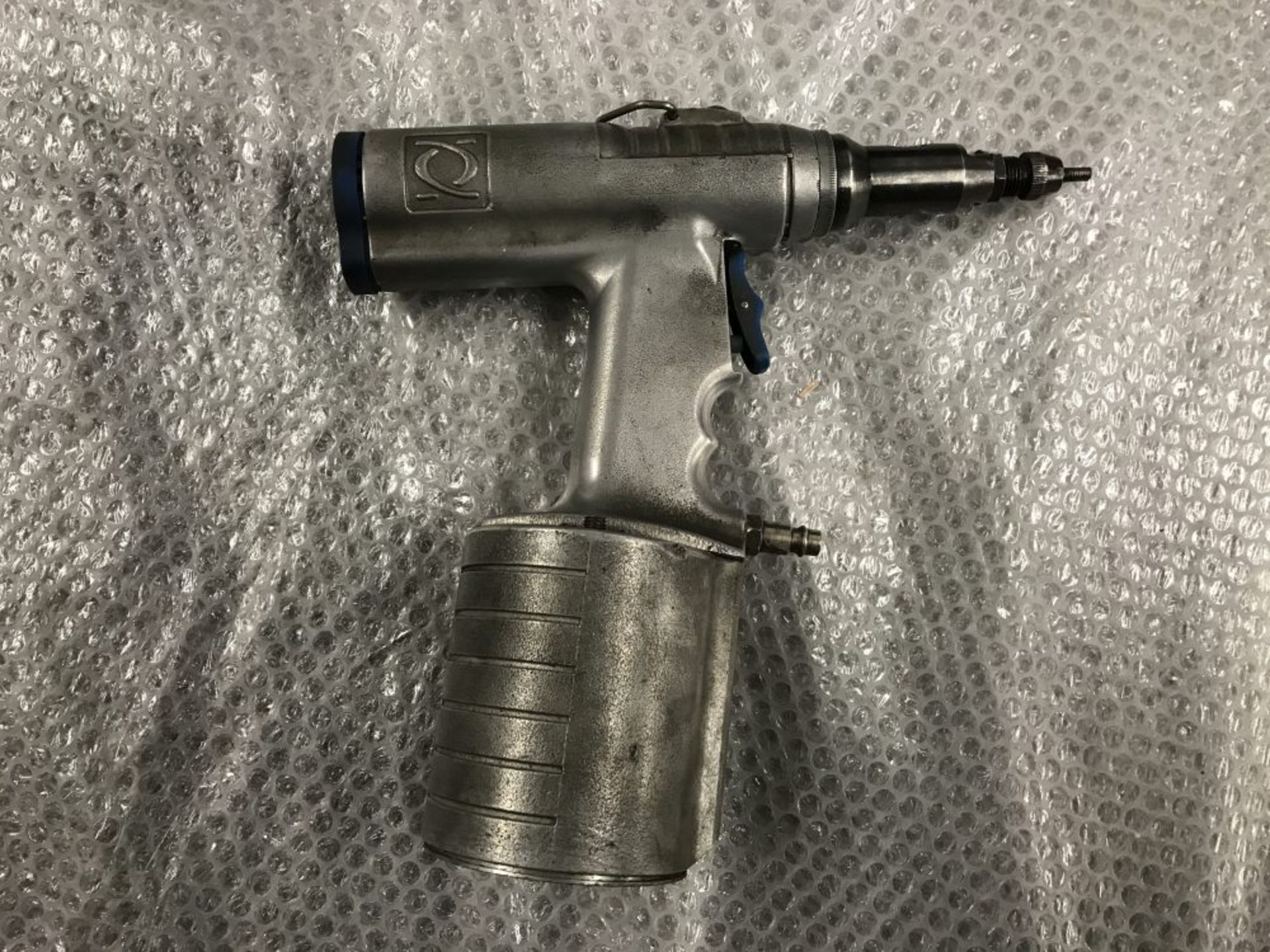 Böllhoff pneumatic rivet nut gun - Image 2 of 2