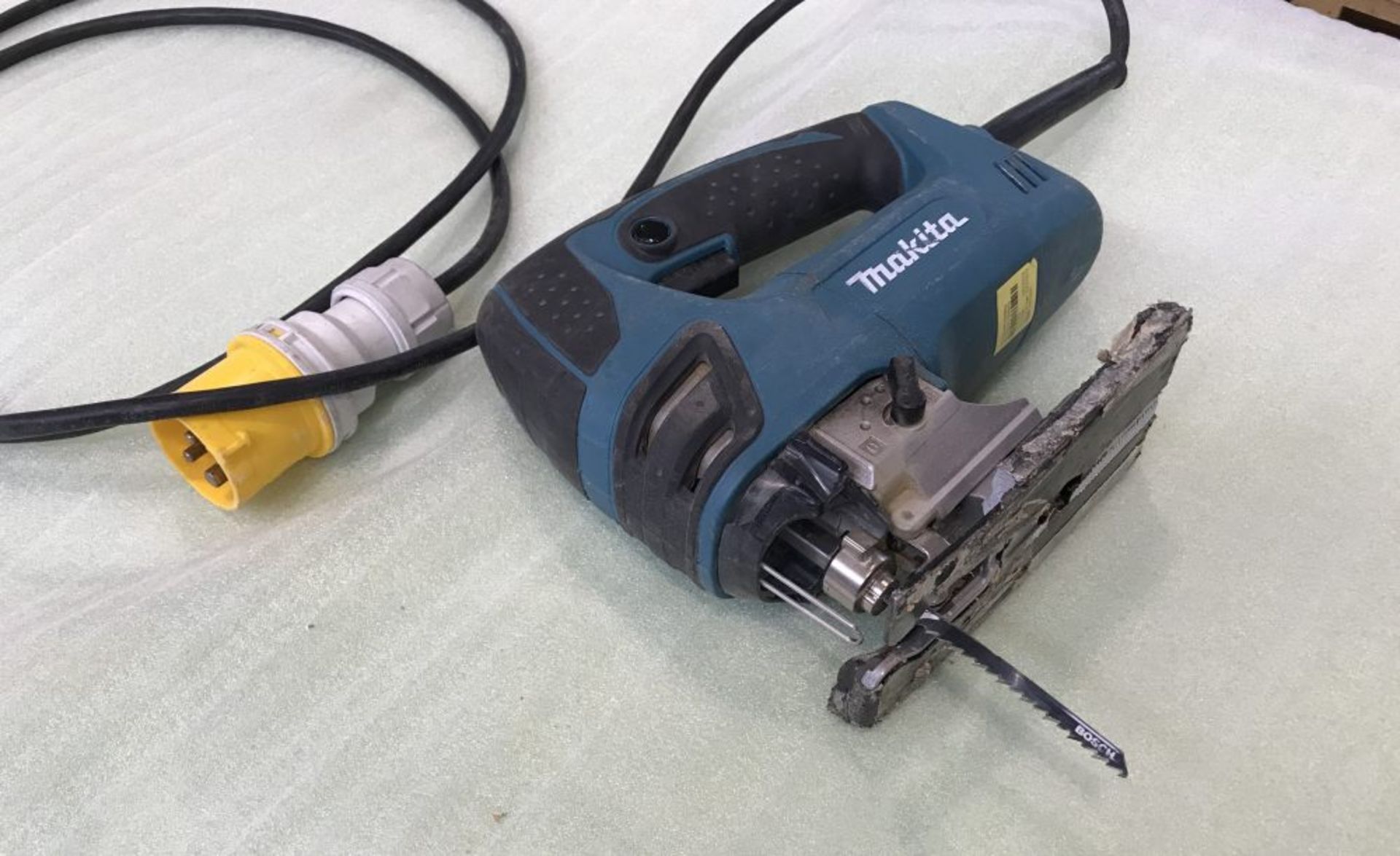 Makita 4350FCT jigsaw, 240V - Image 2 of 2