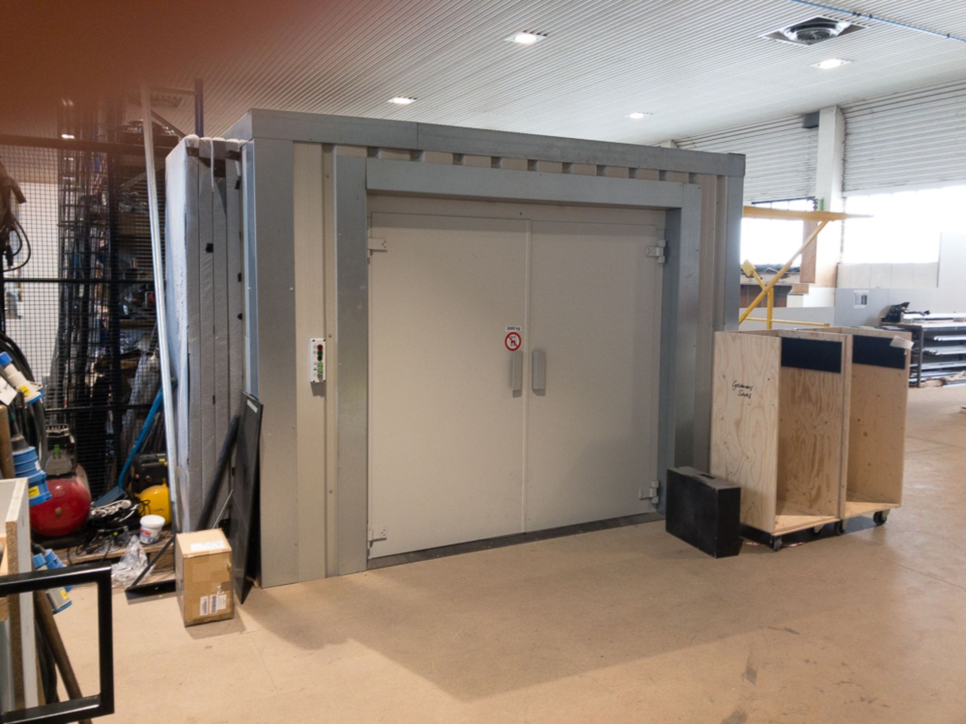2019 Hidral EH/DCL-5000 3000kg capacity goods lift - Image 2 of 7