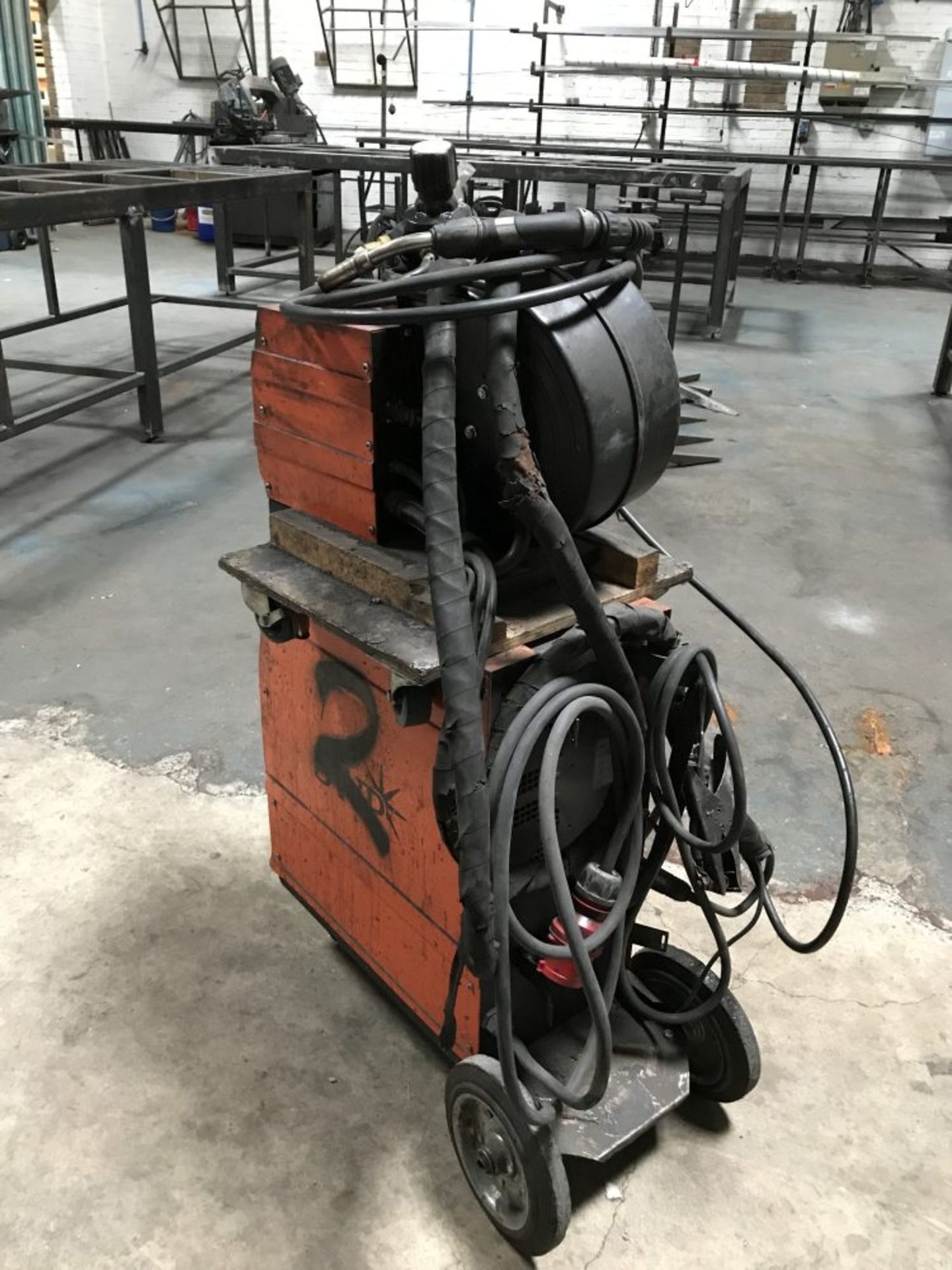 SWP MIG 300S + WF400 welding set with regulator, torch, hose and trolley - Image 8 of 8