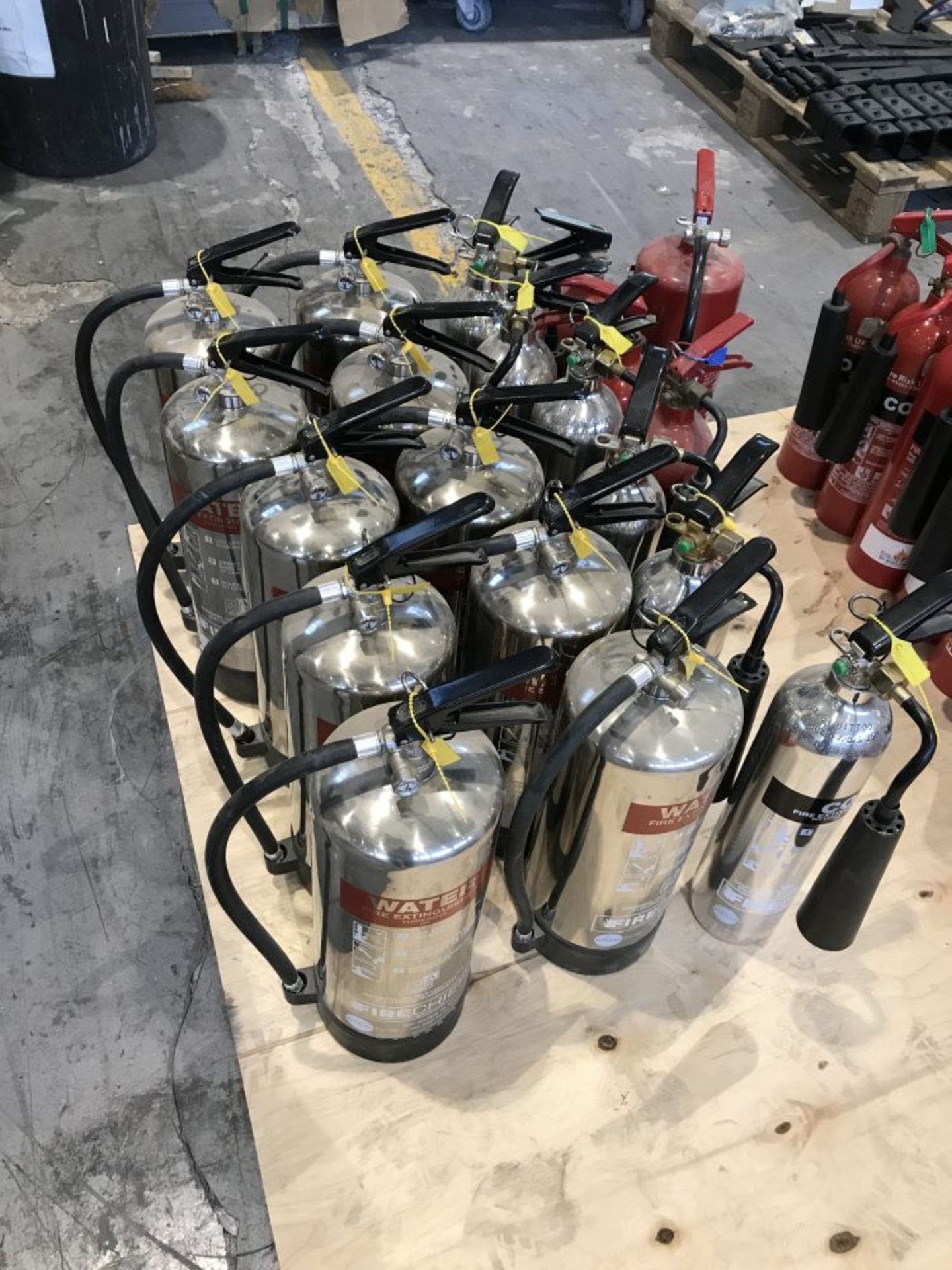 80 Fire extinguishers - Image 3 of 3