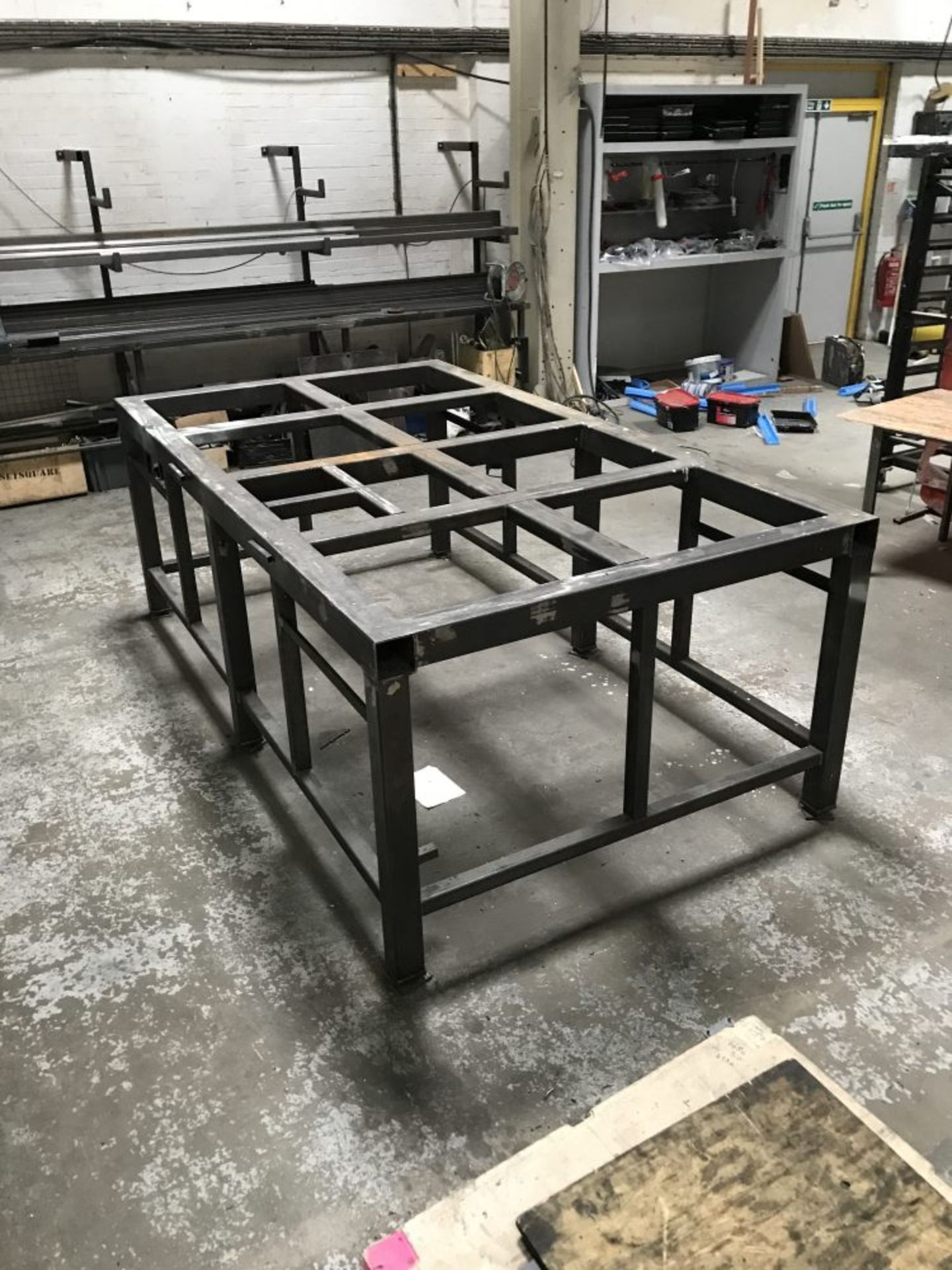 A welding table - Image 3 of 3