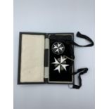 St Johns Ambulance ribbon and medal plus the White Star with lions in presentation box, 88g weight