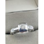 9ct white gold diamond ring, weight 2g approx 0.10ct diamond. size N-0
