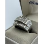 14ct white gold with encrusted diamonds (approx 1.75ct) weight 17.3g and size T