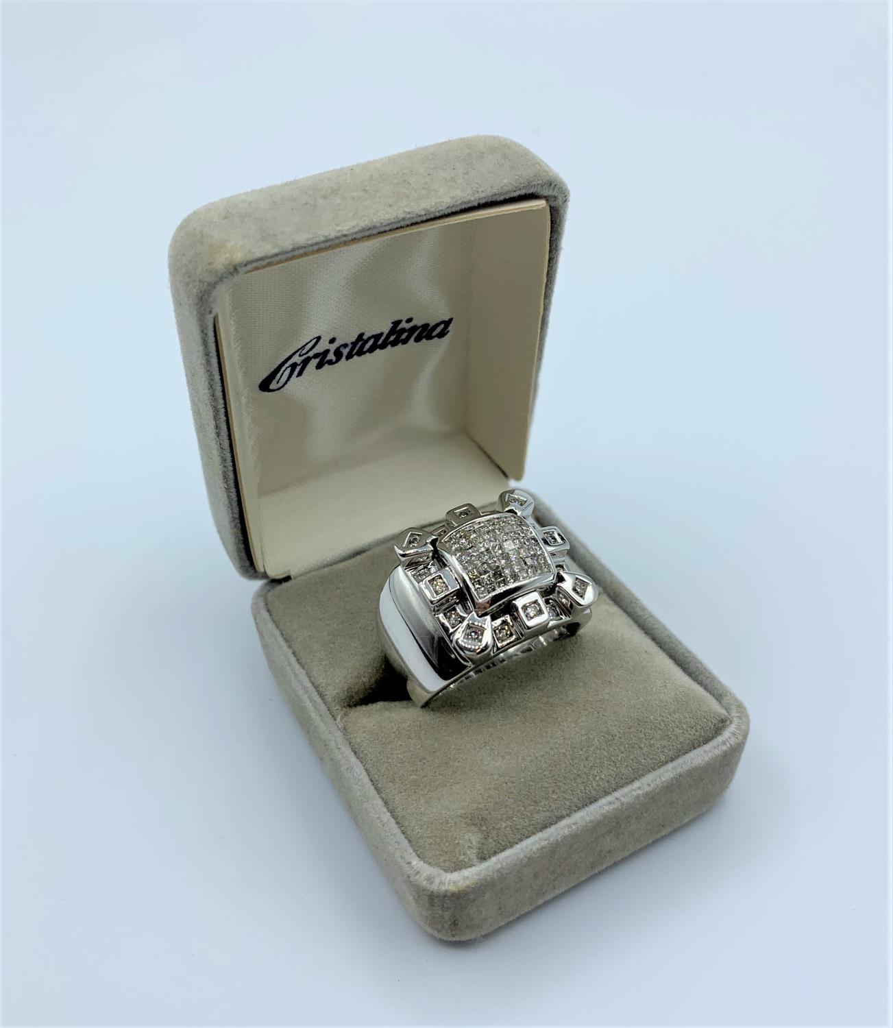 14ct white gold ring with diamonds (approx 1.25ct), weight 15.6g and size U - Image 3 of 5