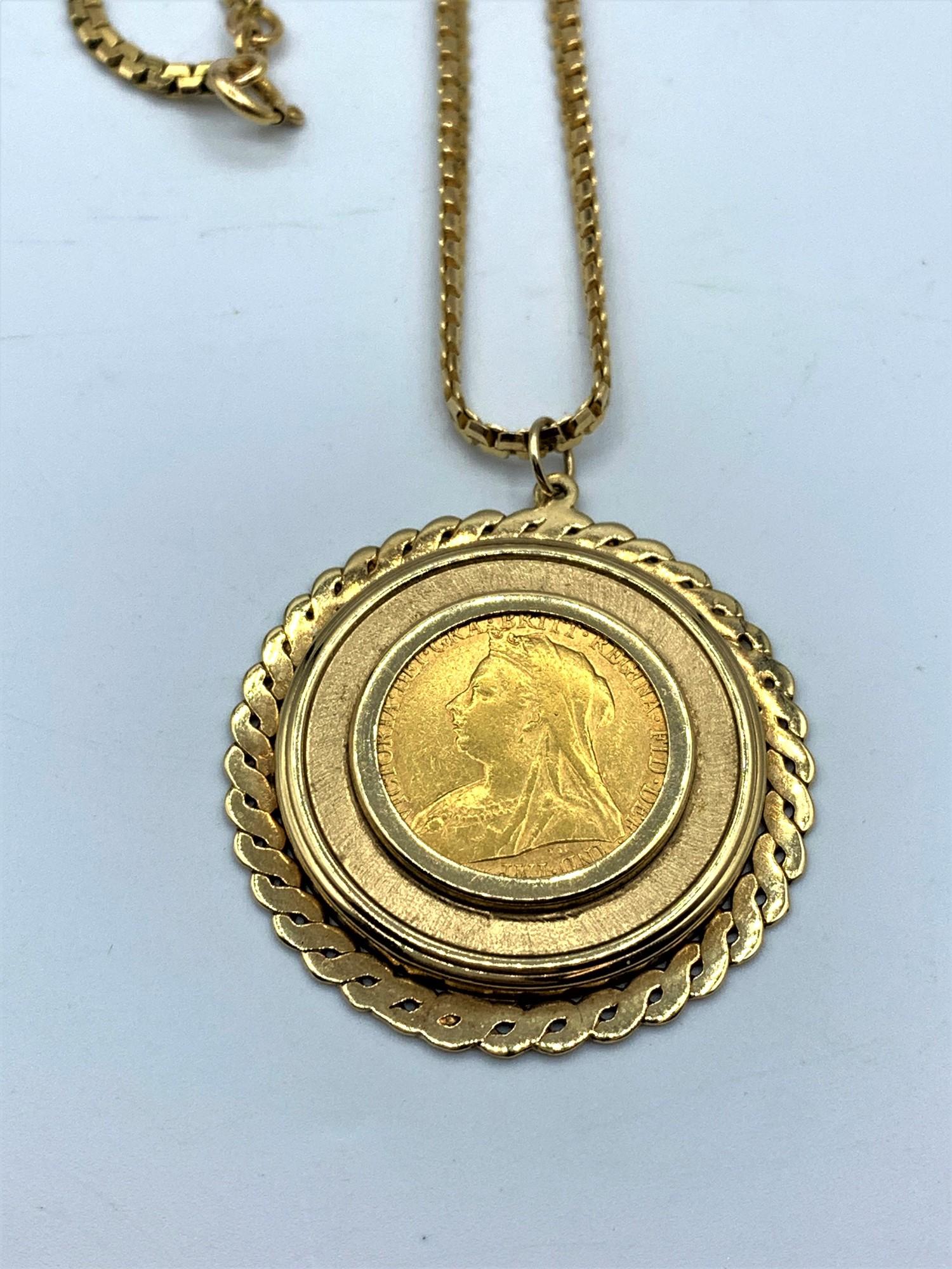 Sovereign pendant set in 9ct chain. The total weight is 28g and the chain is 34cm length . - Image 2 of 6