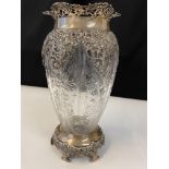 William Comyns antique silver mounted engraved glass vase pierced filigree design, 20cm x 9cm