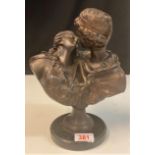 Bronze kissing couple, signed J.A. HOUDON L20 x W13 x H27cm