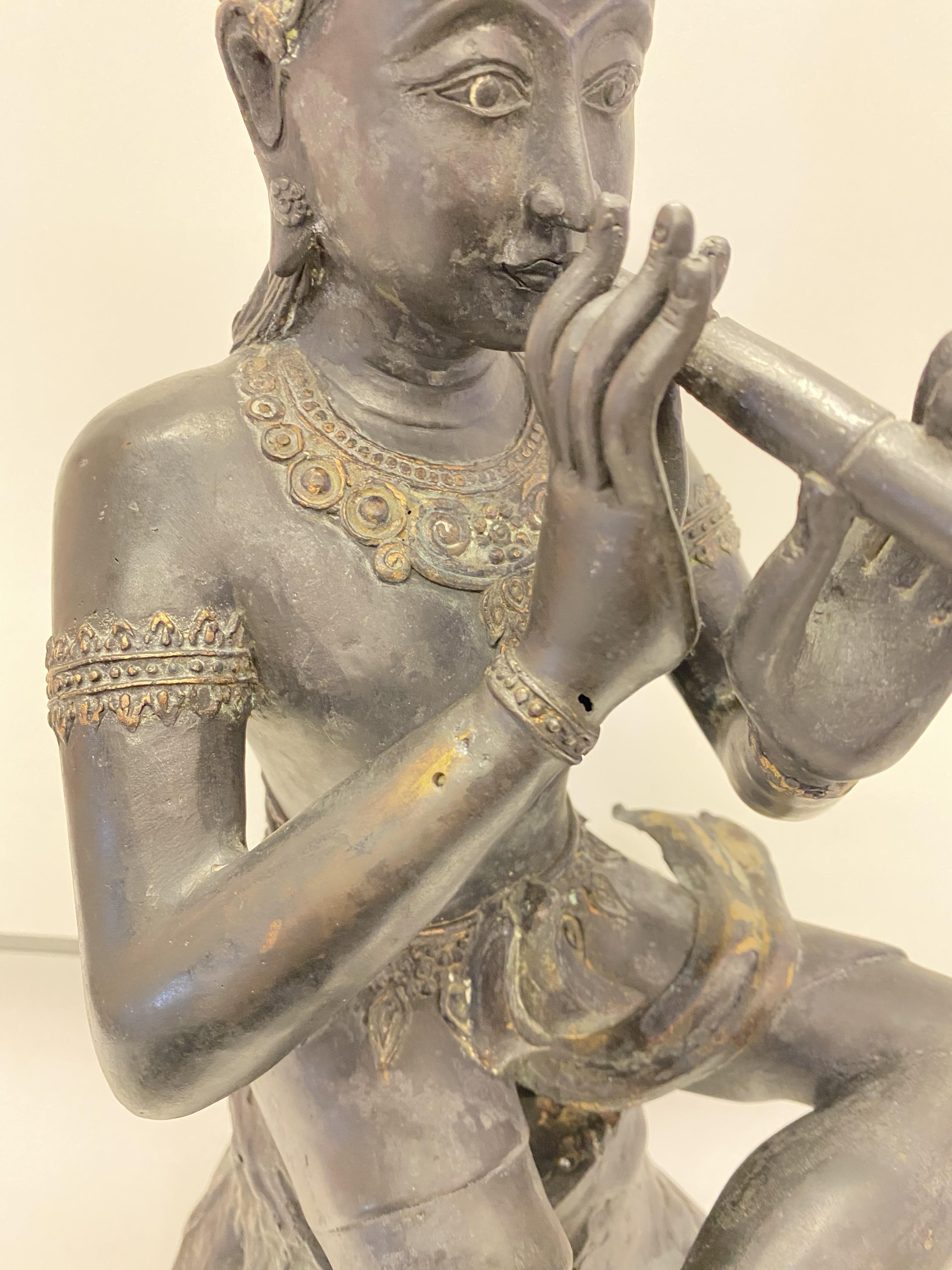 Large gilded bronze statue of angel /God / Buddha playing musical instrument. 48cm High 22cm Wide - Image 15 of 27