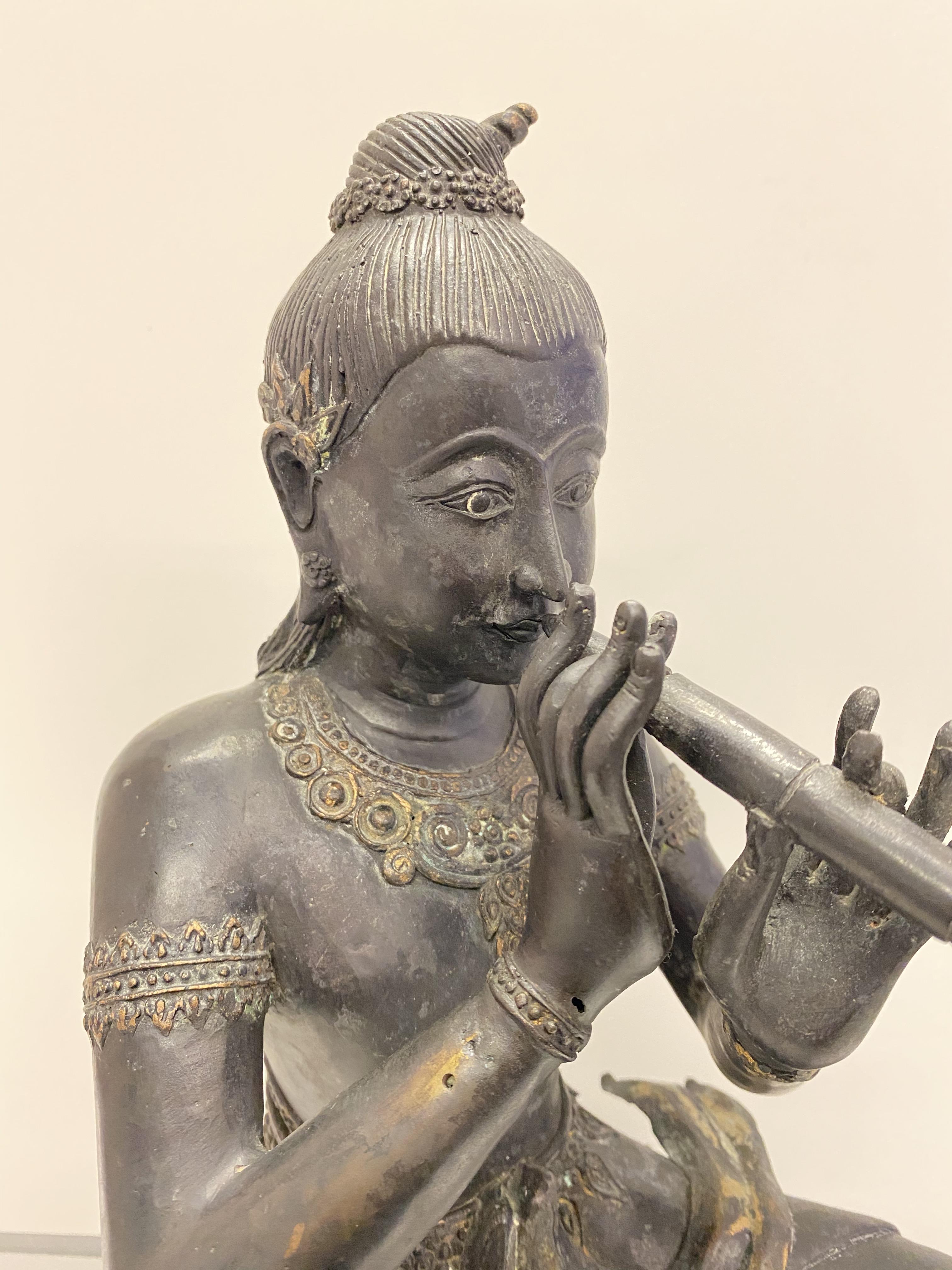 Large gilded bronze statue of angel /God / Buddha playing musical instrument. 48cm High 22cm Wide - Image 13 of 27