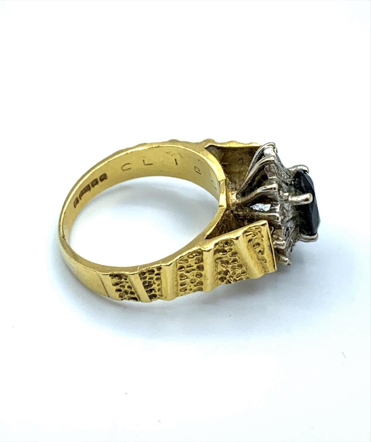 18ct yellow gold ring with grooved shoulders and claw set black centre surrounded by small diamonds, - Image 4 of 4