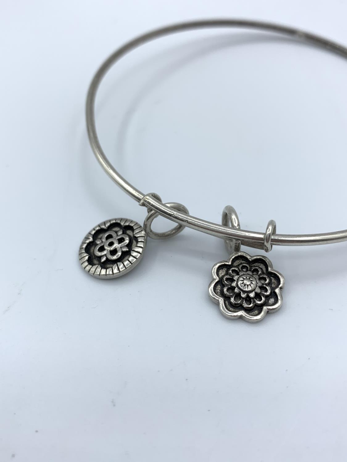 Silver Bangle with 2 Charms 8g - Image 3 of 3