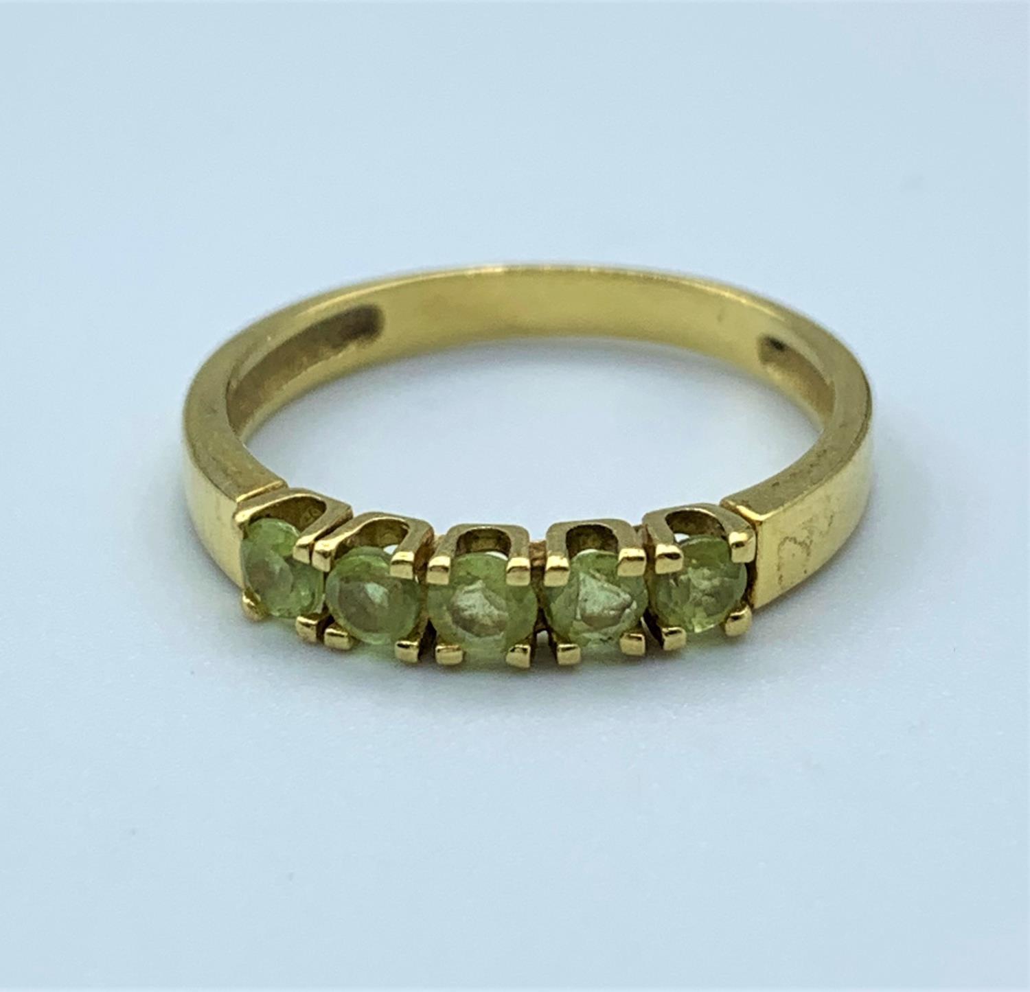 18ct gold ring with 5 citrine stones in claw settings, weight 2.3g and size N - Image 2 of 3