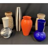 Mixed lot of 6 vintage vases, to include Beswick ware vase stamped 1773, 20-30cm H (6)