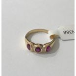 14k yellow gold ring with rubies, weight 2.88g and size L1/2 (ecn 386)